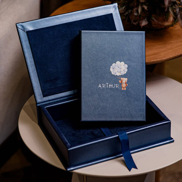 Caderno personalizado para presente com papel de alta qualidade e design exclusivo Schlosser Pro.