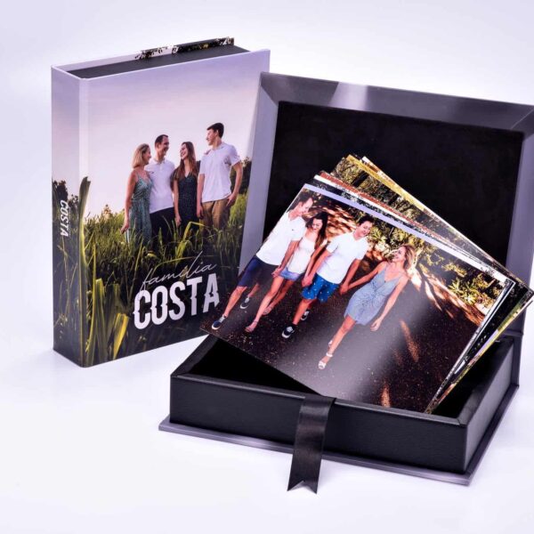 Fotos impressas personalizadas paraプレs fotos de família e eventos especiais.