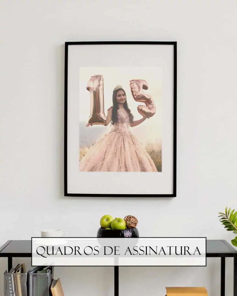 1. Retrato de menina com balões de 15 anos, decoração para festa de adolescente.